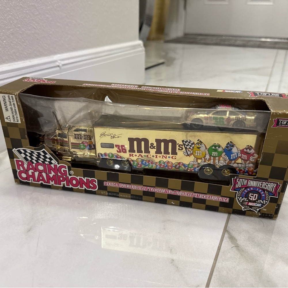 Gold plated Likited edition Nascar Racing Champions M&M's Gold Truck - Picture 7 of 8